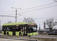 No 21. marta vairākos trolejbusu un autobusu maršrutos būs nelielas izmaiņas kustības sarakstā